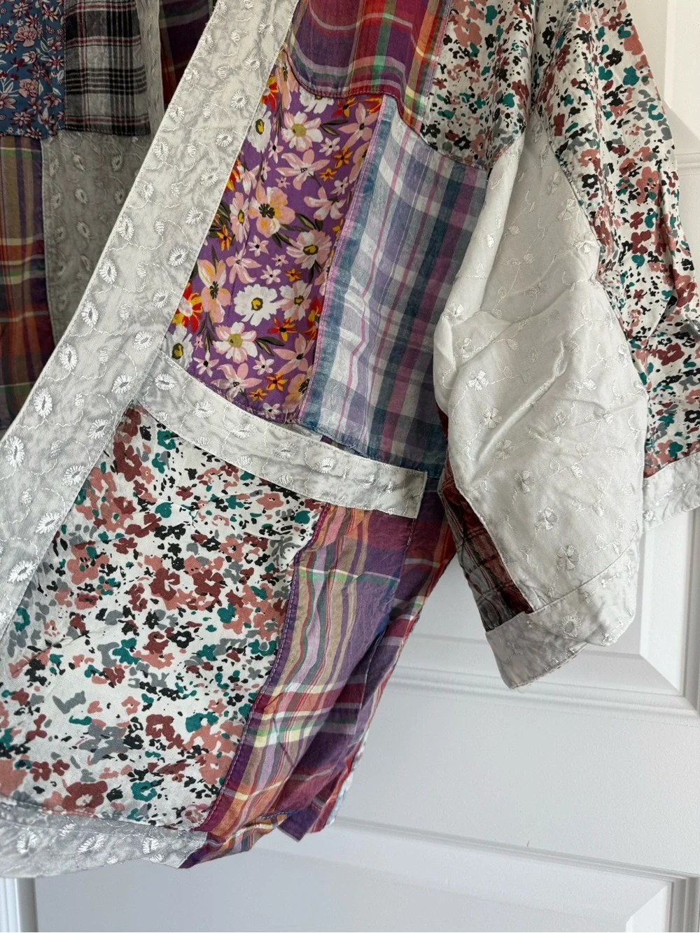Young Threads Patchwork Kimono Cardigan NWT Size Medium Boho Cottagecore - Picture 4 of 12